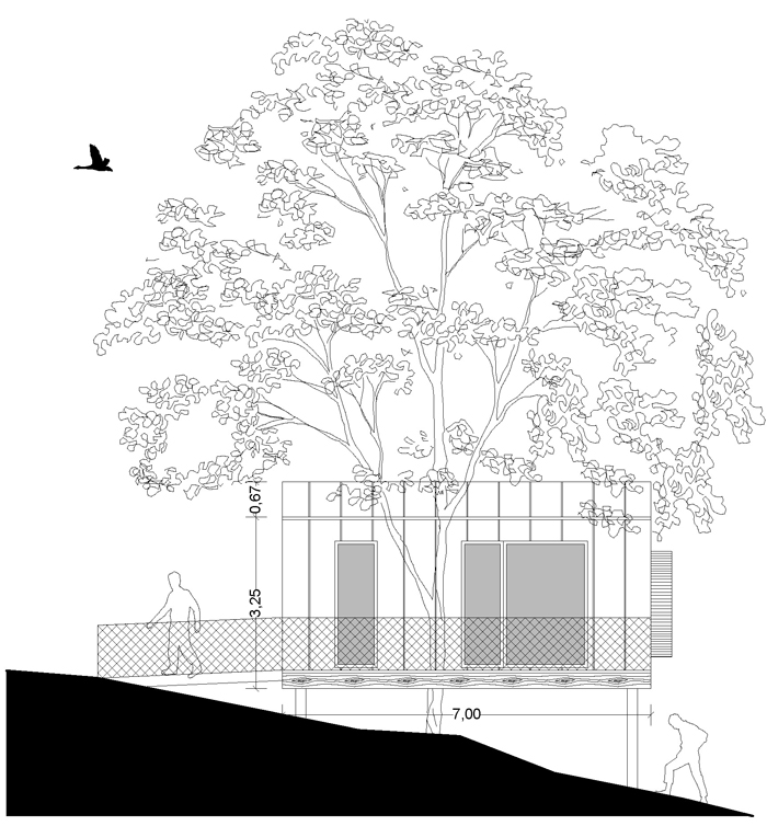 Casa sull’albero immersa nella natura progetto contemporaneo