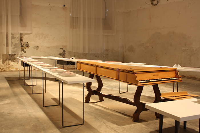 Installazione multimediale con opere video e strumenti antichi, Studio 3Mark